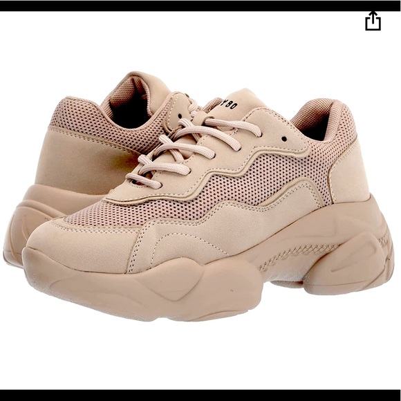 Steve Madden Shoes - STEVE MADDEN SMACK SNEAKERS Nude natural sneakers 8.5 lace up sporty trending